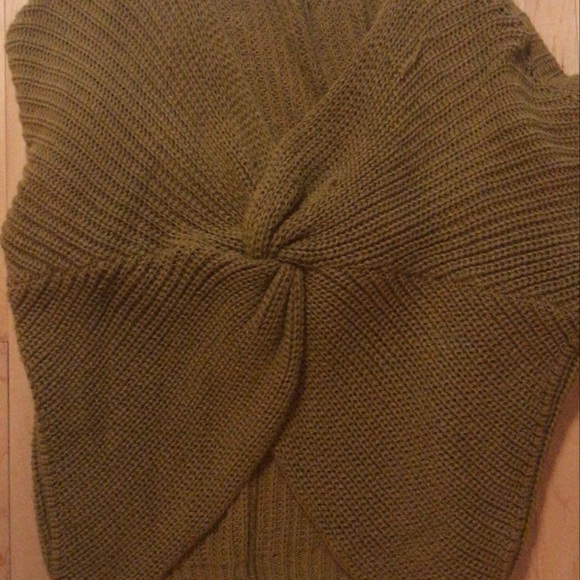 Mustard knitted sweater - Picture 2 of 2